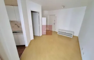 Ótimo apartamento de 50m com 1 dorm e 1 vaga para locação em moema