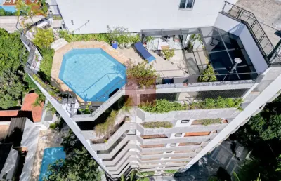 Cobertura para venda com 4 quartos, sendo 3 suítes, 430m²