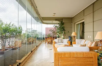 Apartamento tipo para venda com 4 quartos, sendo 4 suítes, 539m²
