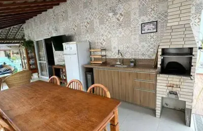 Linda casa de 4 quartos decorada na priscila dultra, miragem/ buraquinho.