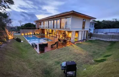 Casa em condomínio fechado com 7 quartos à venda na Praia do Forte, Mata de São João 