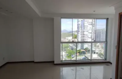 Maravilhoso apartamento com 2 quartos e 1 suíte na praia da costa
