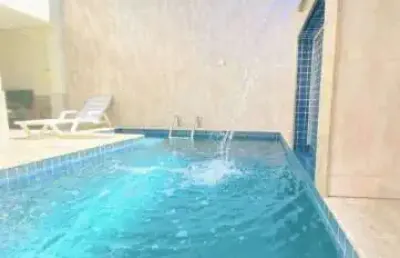 Casa duplex com 5 quartos toda em alto padrão na praia do morro