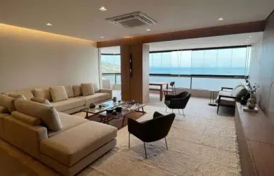 Apartamento montado, reformado e decorado em frente ao mar!