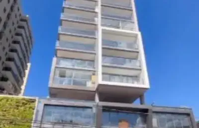 Apartamento de 2 quartos em barro vermelho / vitória - es