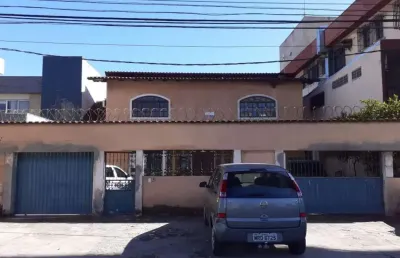 Casa comercial com 3 salas à venda no enseada do suá, vitória  por r$ 2.300.000