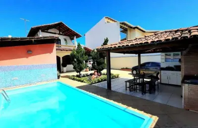 Uma maravilhosa casa na mata da praia para ser sua!!