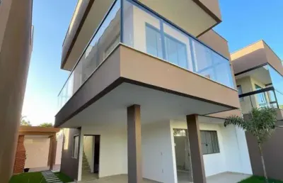 Uma ótima casa duplex para você morar em santa mônica - guarapari