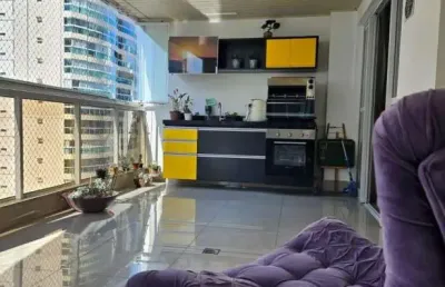Apartamento no parque das castanheiras / praia da costa - vila velha / es