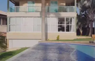Maravilhosa casa duplex próximo a rodovia do sol em guarapari.