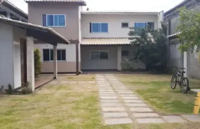 Casa duplex a 3 minutos da praia do morro / guarapari - es