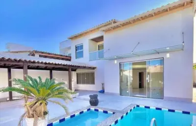 Maravilhosa casa na quadra do mar em interlagos / vila velha - es