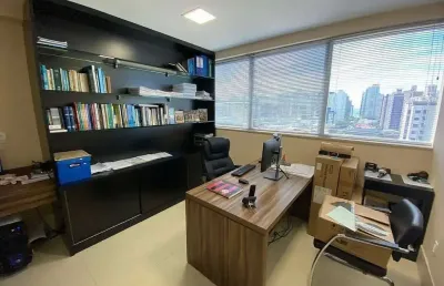 Sala comercial com 2 salas à venda na Praia da Costa, Vila Velha 