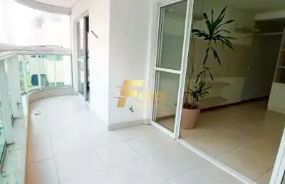 Apartamento de 3 quartos com dependência de empregada na praia da costa!