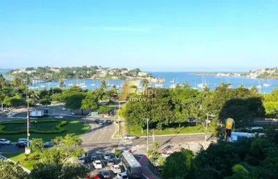 Vende apartamento com exclusividade na praia do canto com excelente localização e vista panorâmica para o mar!
