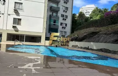 Um perfeito apartamento com 100m² em um prédio com lazer completo de clube.