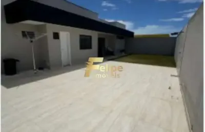 Excelente casa de 03 quartos e 01 suíte à venda em nova guarapari!