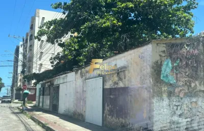 Área com 772m² em ótima localização na praia do morro!