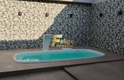 Belíssima casa linear com galpão no mesmo terreno, localizada em campos dos goytacazes/rj