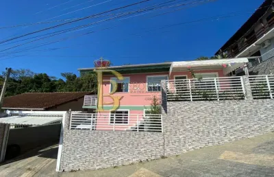 Casa com 3 quartos à venda na escola agrícola, blumenau , 200 m2 por r$ 699.000