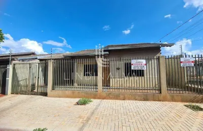 Casa de esquina com 2 quartos no parque residencial três bandeiras
