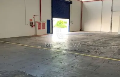 Barracão de alto padrão próximo à br 277, com 338 m  em foz do iguaçu