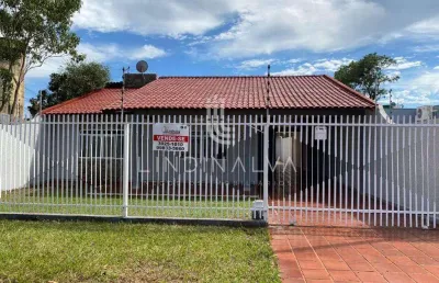 Casa no panorama, na região do mega vila, com área gourmet e piscina