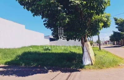 Terreno de esquina à venda no jardim ipê iii com área de 348 m2