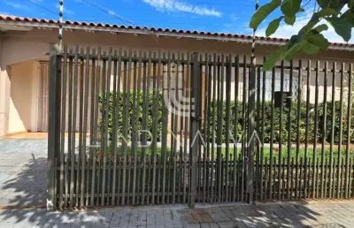 Casa ampla com 5 quartos e área de lazer à venda no conjunto libra iv