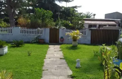 Casa com 3 quartos à venda na Rua São Pedro, 100, Praia Seca, Araruama