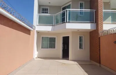 Casa com 2 quartos à venda na Avenida Brasil, 126, Parque Hotel, Araruama