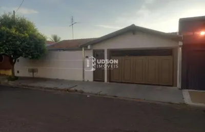 Casa para venda em bauru, parque vista alegre, 3 dormitórios, 1 suíte, 3 banheiros, 2 vagas
