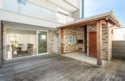 Casa com 3 quartos à venda na Avenida Deltaville, 150, Deltaville, Biguaçu