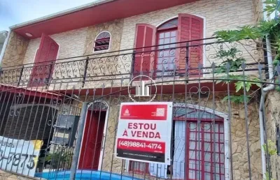 Casa com 5 quartos à venda na Rua Dona Emma, 42, Bela Vista, São José