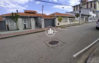 Casa com 4 quartos à venda na Rua Antenor Valentin da Silva, 833, Ipiranga, São José