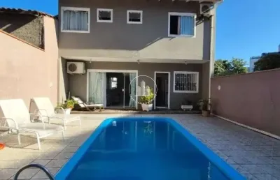 Casa com 3 quartos à venda na Rua Wilson Luz, 45, Coqueiros, Florianópolis