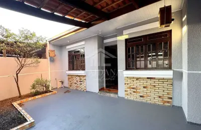 Casa com 02 dormitórios,  churrasqueira  á venda no bairro  boneca do iguaçu, são josé dos pinhais,