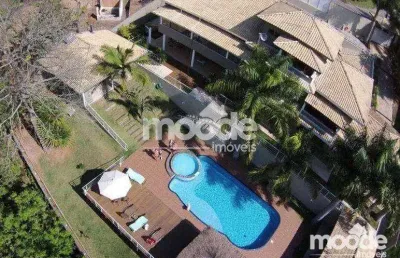 Casa com 5 quartos sendo 5 suítes, 890 m² - venda por r$ 2.750.000 ou aluguel por r$ 17.000/mês - chácara santa lúcia - carapicuíba/sp