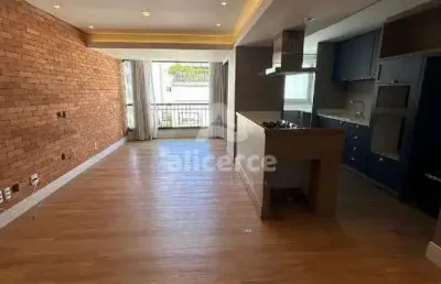Apartamento à venda com 3 quartos 1 suíte, 108m² em coqueiros florianópolis