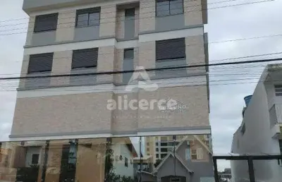 Apartamento novo - 3 dormitórios com mezanino - alto padrão - estreito / canto