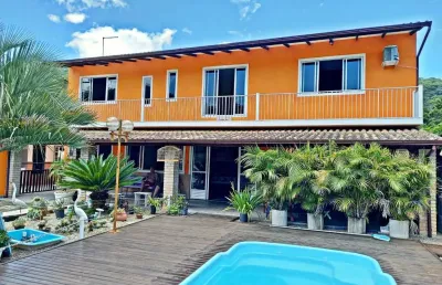 Casa à venda com 3 quartos 1 suíte, 160m² em ribeirão da ilha florianópolis