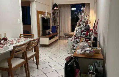 Apto 2 quartos, 2 banheiros, fechamento de varanda, armários cozinha,1 vaga