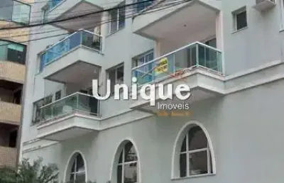 Ótima cobertura duplex com 320m² próxima da praia do forte!