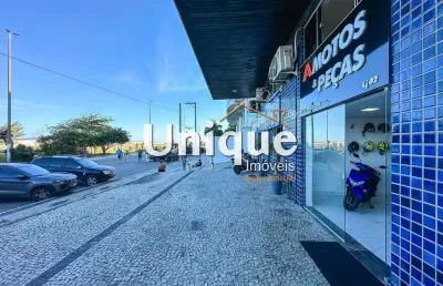 Loja comercial c/ apartamento vista mar, todo planejado, à venda!