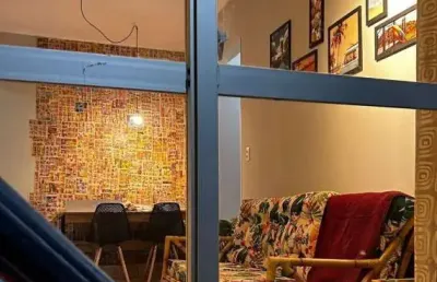 Oportunidade apartamento mobiliado 1 dormitório com sacada próximo a praia....