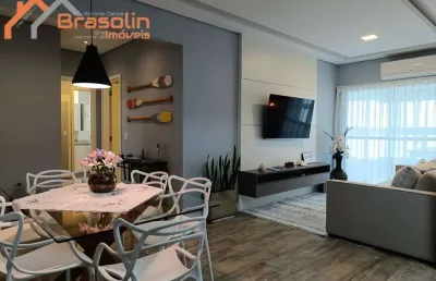 Apartamento alto padrão 2 dormitórios sendo uma suíte totalmente de frente ao mar!!!