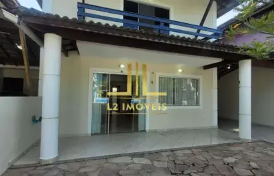 Casa duplex - 4 quartos sendo 3 suítes - nascente - buraquinho
