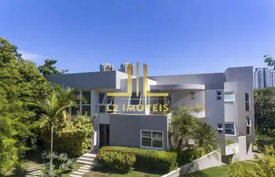 Casa alto padrão - 6 quartos todos com suítes  - poço arteseano - alphaville