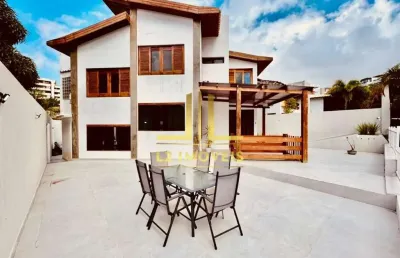 Casa com 4 quartos à venda na Rua Doutora Lígia Meira de Oliveira, Itaigara, Salvador