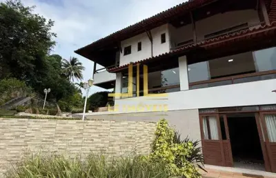 Casa luxuosa - 6 quartos sendo 5 suítes - encontro das aguas